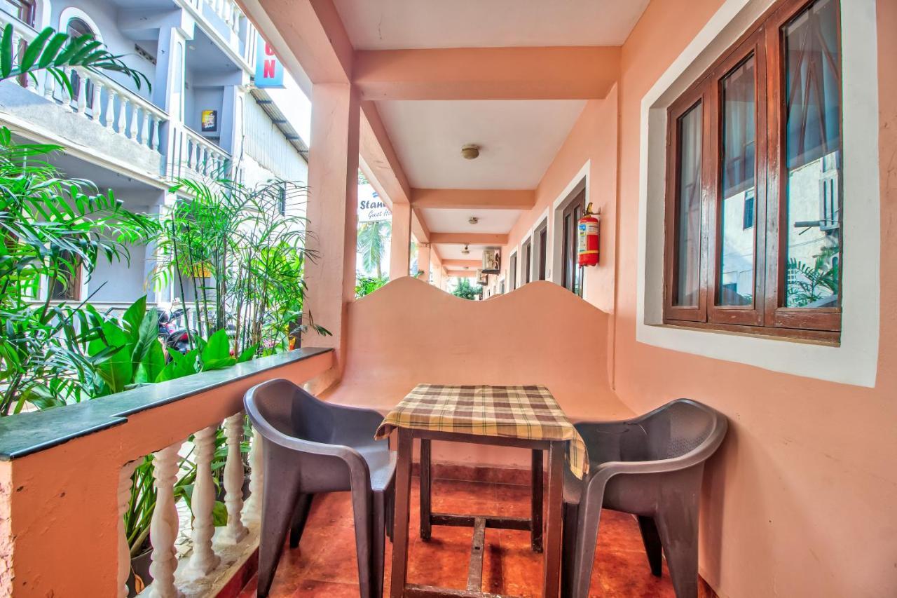 Stanleys Guest House Бага Екстер'єр фото