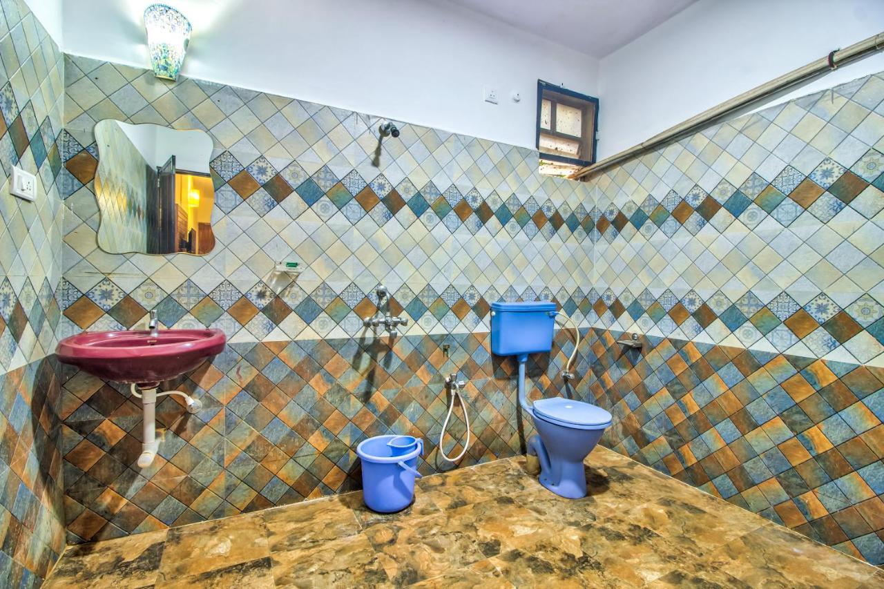 Stanleys Guest House Бага Екстер'єр фото