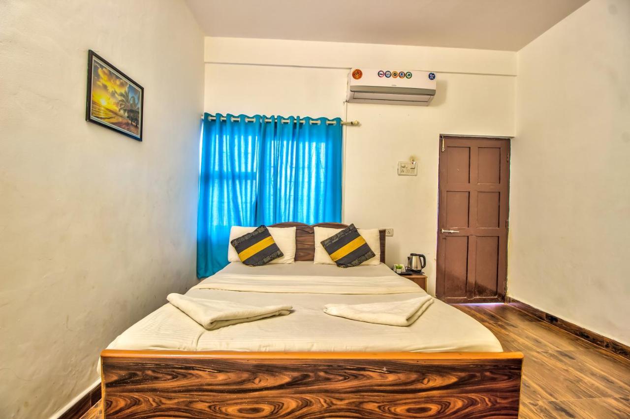 Stanleys Guest House Бага Екстер'єр фото