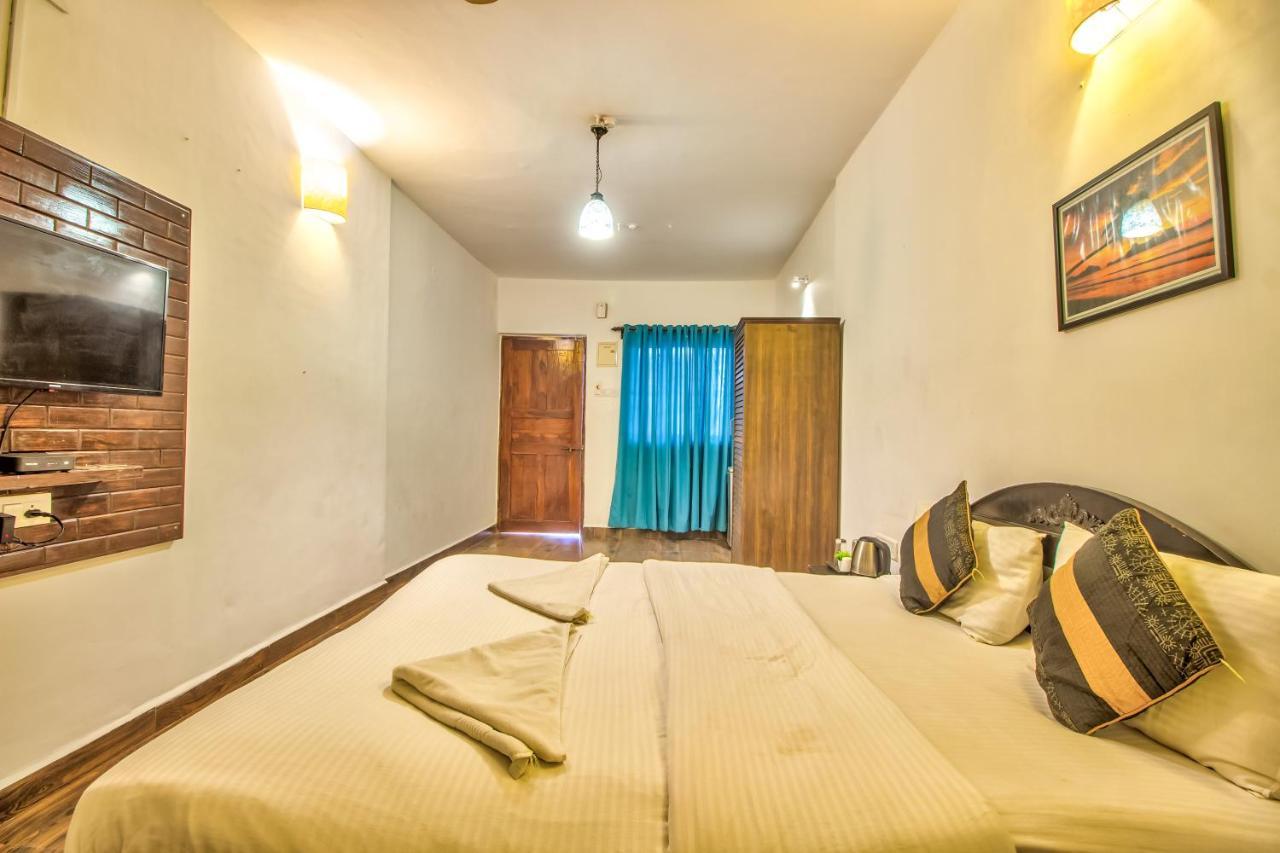 Stanleys Guest House Бага Екстер'єр фото