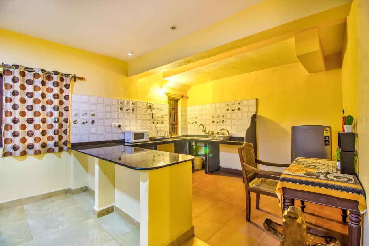 Stanleys Guest House Бага Екстер'єр фото