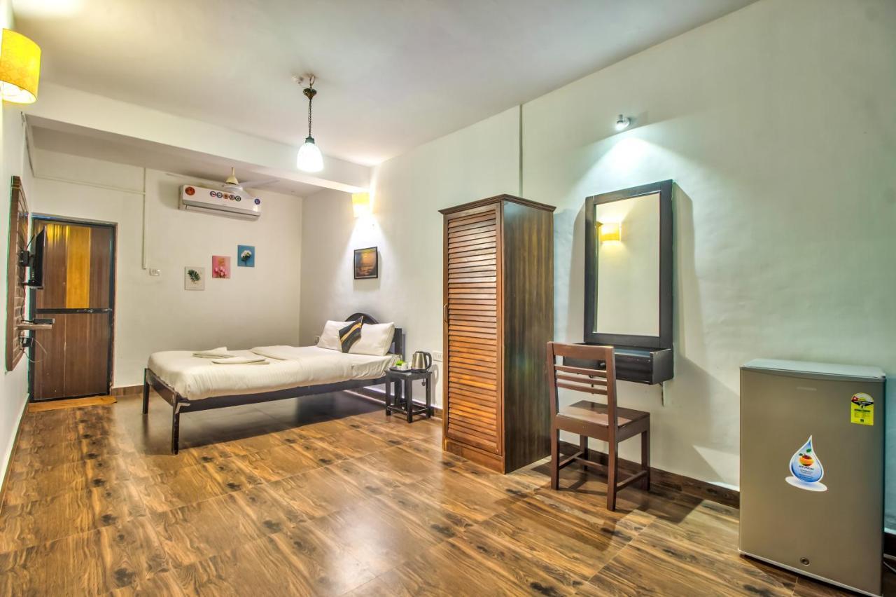 Stanleys Guest House Бага Екстер'єр фото
