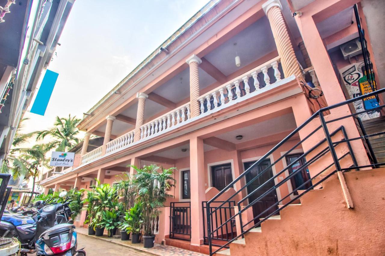 Stanleys Guest House Бага Екстер'єр фото